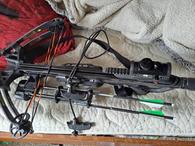 Barnett XP350 Crossbow with 2 bolts tipped with Rage hypodermics  and  180
