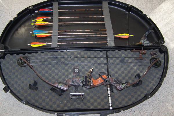 Photo Proline Point Blank New Wave compound bow $85