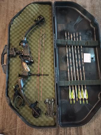 Photo Proline Point Blank The New Wave Compound Bow $150