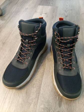Photo St.Johns Bay Boots Size 13 navy blue like new $60