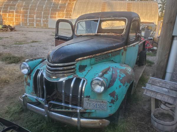 Photo 1941 Chevy half ton short bed project or $1,850