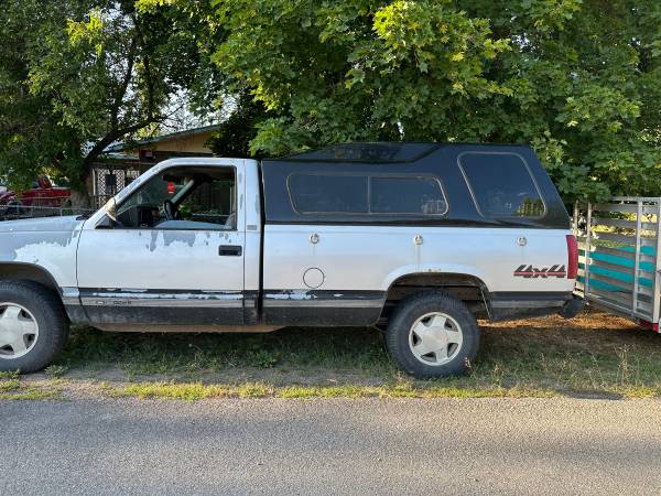Photo 1989 Chevy 1500 $1,500