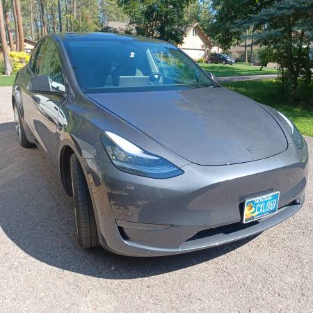 2021 Tesla Model Y - Long Range - All Wheel Drive $40,900