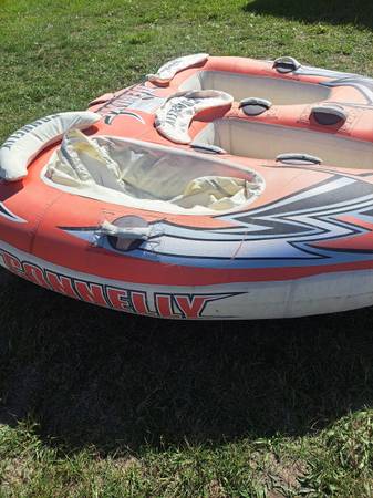 Photo Huge Connelly 3 Person Towable Water Tube $65