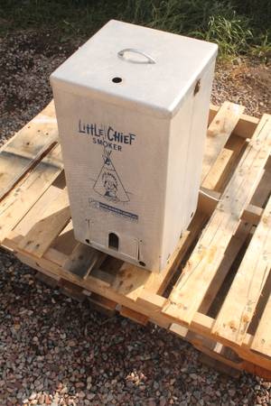 Photo Little Chief Electric Smoker $45