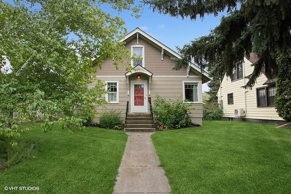 Take a look at this cozy bungalow in a nice West North location $423,700