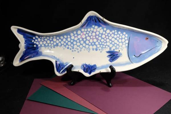Animals  Company of New Mexico Fish Platter whanging device SIGNED $55