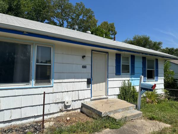 Charming 2 Bed, 1 Bath Home with Potential Rent-to-Own Opportunity $125,000