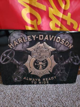Photo Harley Davidson Hats and LXL Tshirts Sturgis Rally HD metal plaque $10