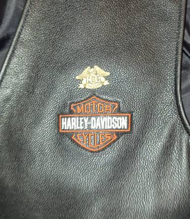Photo Harley Davidson Leather Motor Cycle Vest wPin 5XL $90