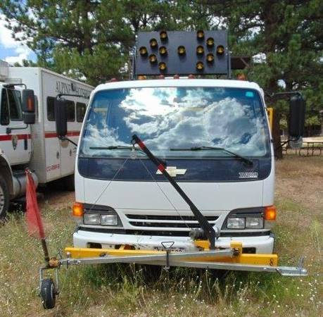 ISUZU NPR FLATBED Truck  Road Striper 16,700 Miles REDUCED