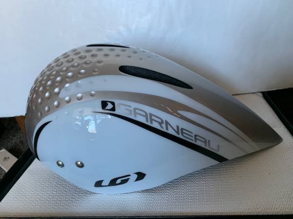 Photo Louis Garneau SuperLeggera Silver Racing Cycling Helmet SZ Small Case $40