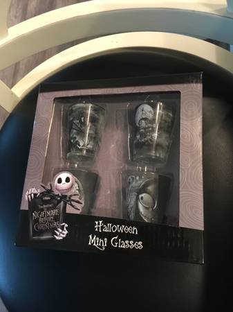 Photo NEW Disney The Nightmare Before Christmas Halloween Mini Shot Glasses $25