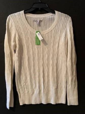 Photo NWT Ladies Old Navy Ivory Large Cotton Long Sleeve Sweater $10