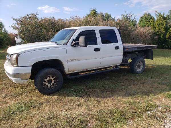 Photo PARTING 2005 CHEVY 2500 6.0 4L80E 2WHEEL DRIVE CREWCAB SHORTBED