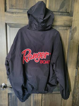 Photo Ranger Boats jacket $50