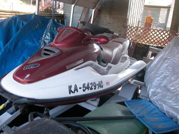Seadoos personal watercraft pair $6,000
