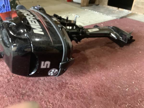 Photo 5 hp motor $1,100