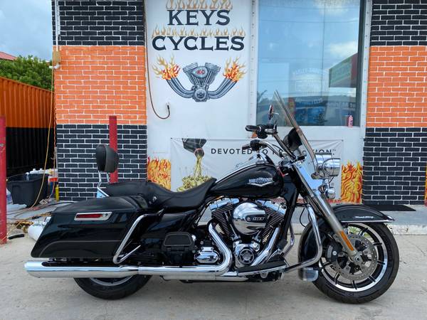 Photo 2015 Harley-Davidson Road King Perfect Condition 103 Motor6 Speed $14,500