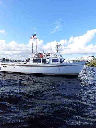 Live Aboard Trawler PRICE REDUCED $12,500