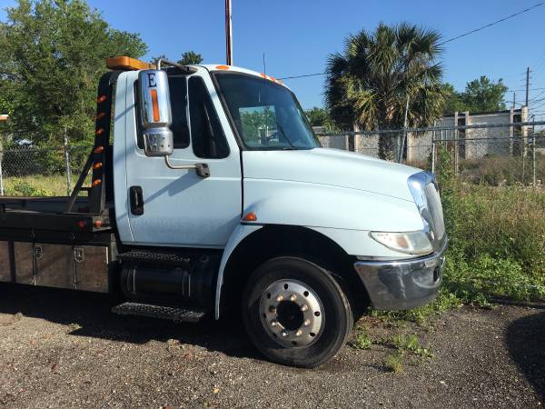 Tow truck international - $25000 (Jacksonville) | Cars & Trucks For