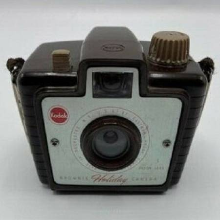 Photo Vintage Kodak Brownie Holiday Camera, brown $20