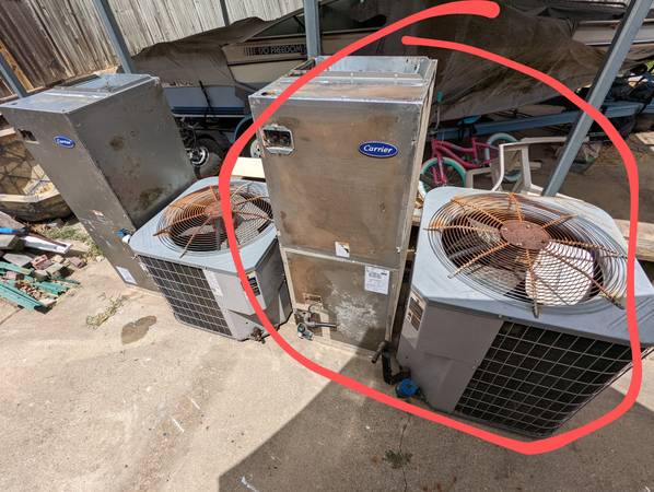 Photo HVAC AC Carrier 3.5 ton central air conditioner units $700