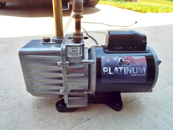 Photo JB Industries USA Platinum Deep Vacuum Pump DV-200N 7 CFM $200