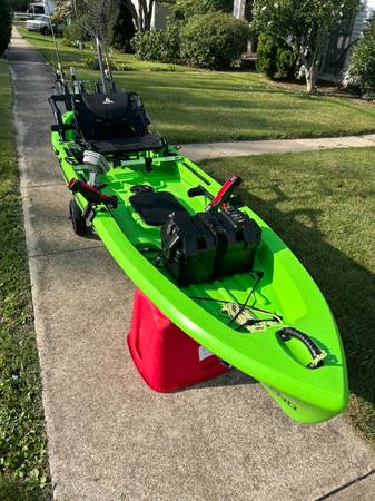 12 ft fishing Kayak from Bass Pro shop trolling motor fish finder and $825