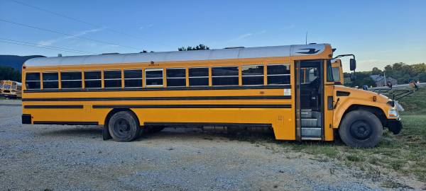 Photo 2013 Blue Bird School Bus $17,000