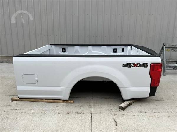 Photo 2022 Ford Superduty 8ft. aluminum pickup box bed complete $2,100