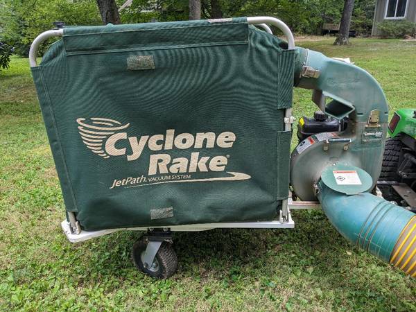 Photo Cyclone Rake Leaf Vacuum $800