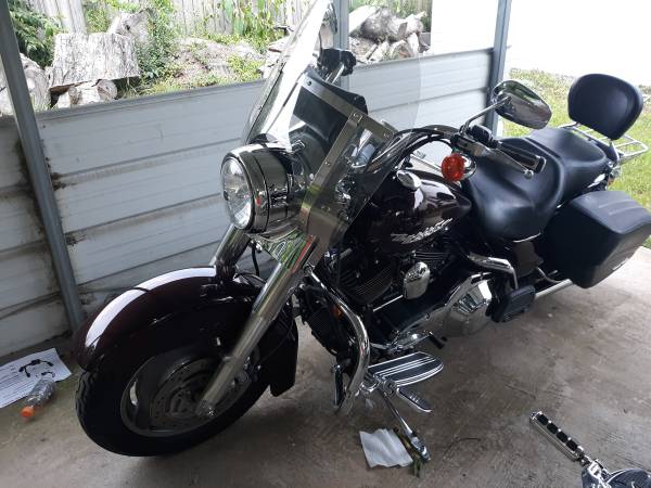Photo Harley Davidson road king custom must sale $6,800