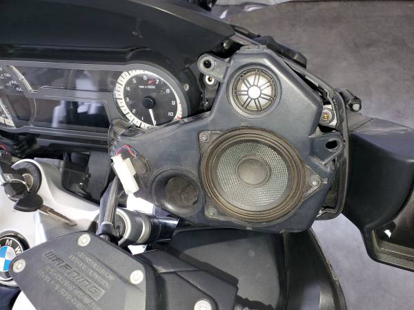 Photo Front speakers-BMW R1200RT $100
