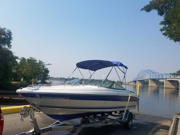 SeaRay Boat $6,500