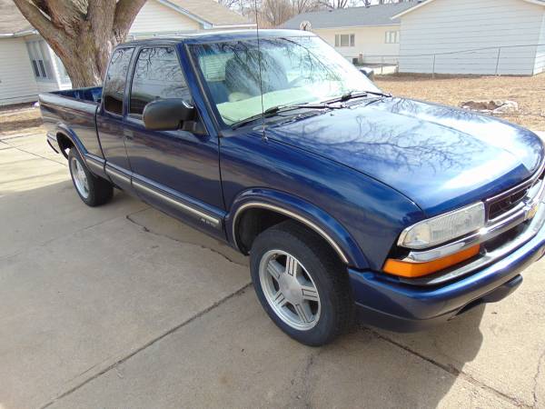 2001 Chevy S10 2.2l - $3000 (Wakefield) | Cars & Trucks For Sale ...