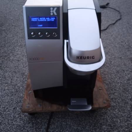 Photo Keurig K3000SE commercial office coffee brewer $150