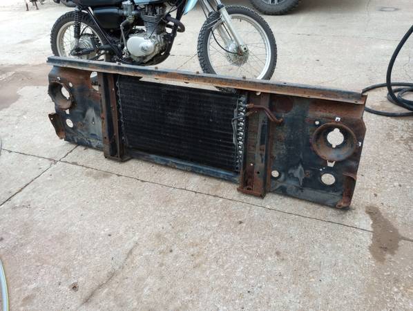 Photo 73-80 Chevy GMC Truck Parts Radiator Support Fenders Hood Square Body $150