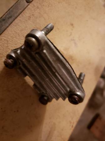 Photo Honda CB160 CL160 Cam Shaft cover with bolts $10