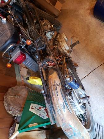 Photo Honda CL160 parts bike no title $450