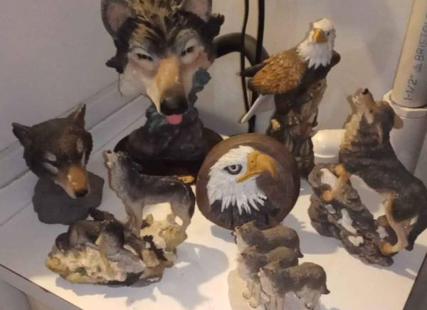 Photo ceramic indians  wolves house hold nick nack collection 2 Indians  8 wolves to $25