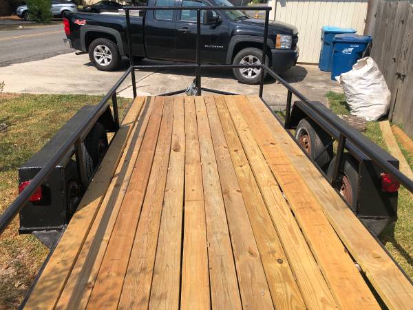 Photo 14 ft flat bed trailer $1,750
