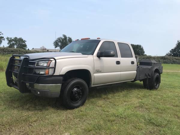 Duramax With Welding Bed - $10500 (delcambre) 