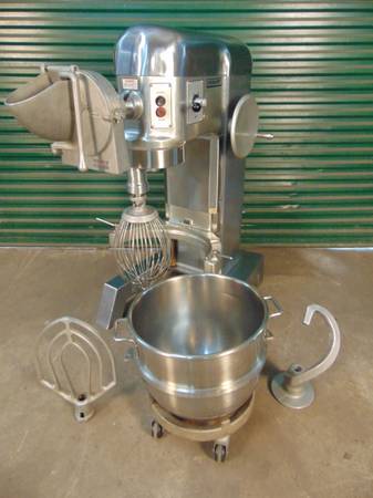 Photo Hobart H600T mixer 60 quart mixer with 30 quart also $8,950