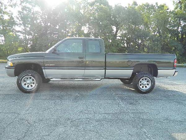 Photo 1996 DODGE RAM 2500 DIESEL LOW MILES 4X4 $54,995