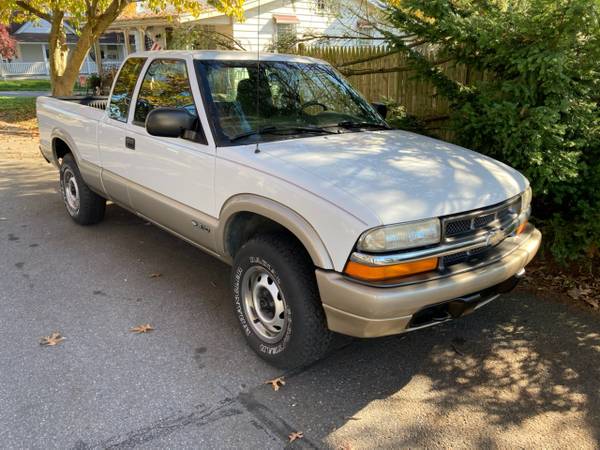 Chevy S10 4 Door Pickup For Sale - ZeMotor