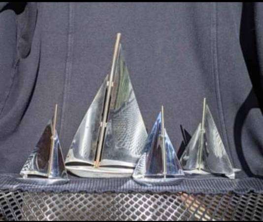 Photo 4pc art deco chrome sailboats $100