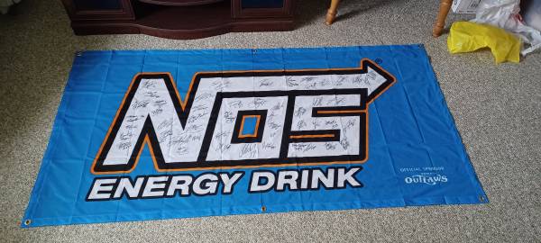 Photo AUTOGRAPHED NOS WORLD OF OUTLAWS BANNER $350