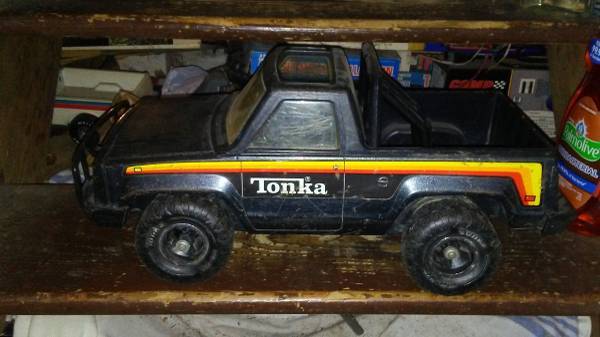 Photo Tonka pick up truck Vintage toy $20