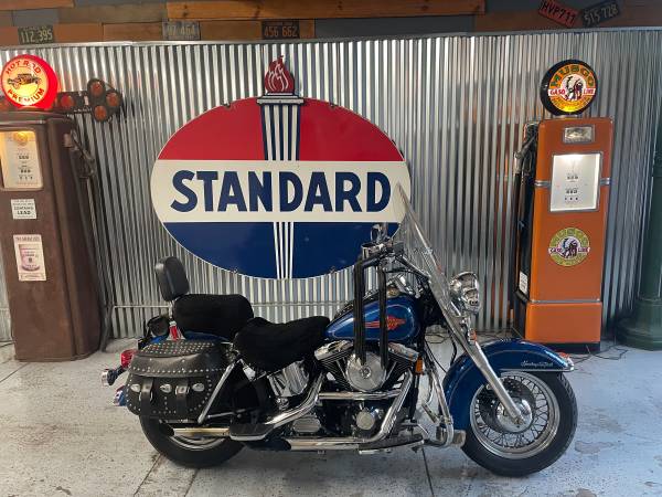 Photo 1993 Harley Davidson Heritage $7,500
